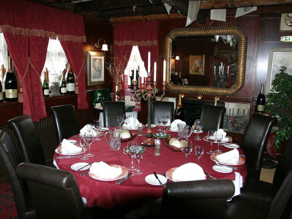 The Blue Bell Inn Weaverthorpe Bilik gambar